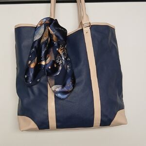 Tote bag Vegan Leather Trim Classic Navy Beige Elegant scarf accent NWOT